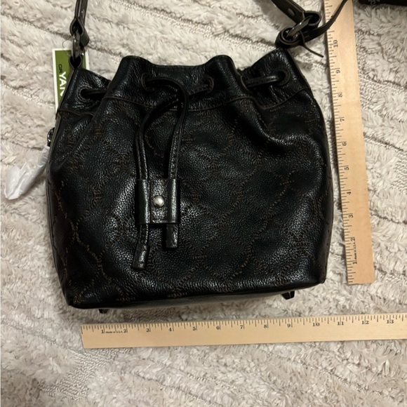 NWT orYANY Quilted Bucket Crossbody Bag - Picture 7 of 8